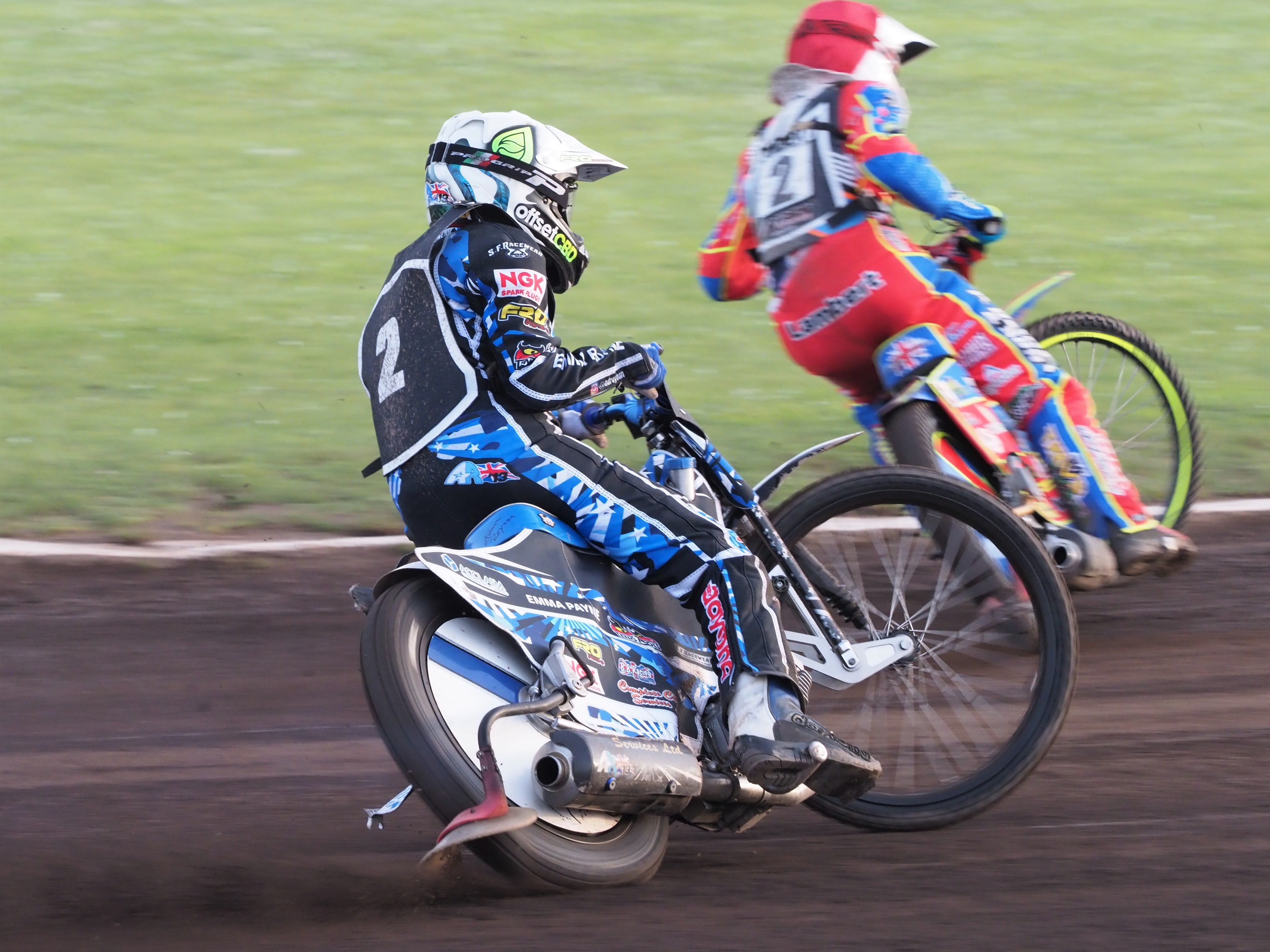 OLYMPUS DIGITAL CAMERA